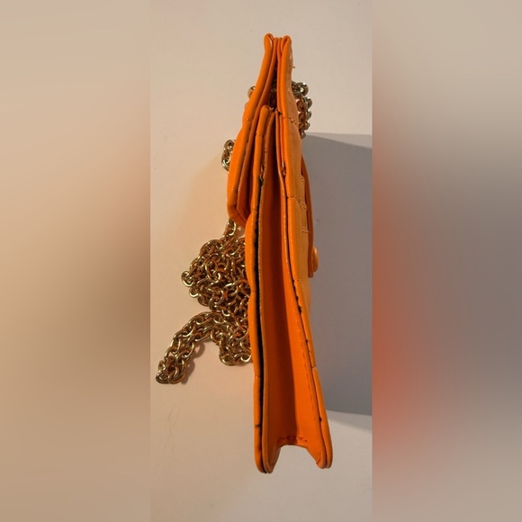 H.O.W House Of Want Small Vibrant Orange Crossbody Handbag Snap Closure - Picture 4 of 14